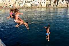 Zanghì Salvatore - "Un tuffo dove l'acqua è più blu"